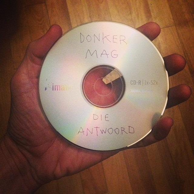 Die Antwoord Donker Mag Альбом